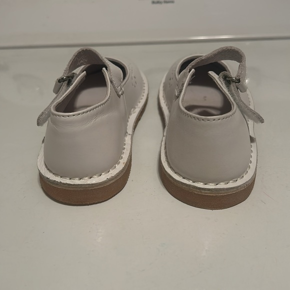 L’Amour White Mary Jane Shoes SIZE 11 - Picture 4 of 7
